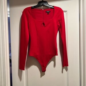 RED Fitted V-Wire Ponte Long Sleeve Thong
Bodysuit